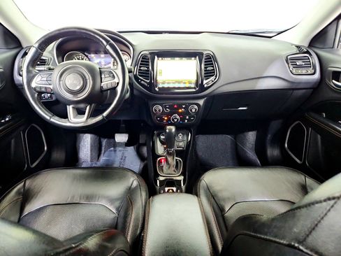 Used 2018 Jeep Compass Limited w/ Navigation Group image 18