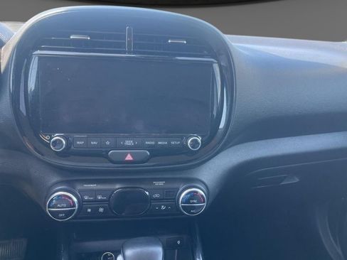 Used 2023 Kia Soul GT-Line FWD image 15