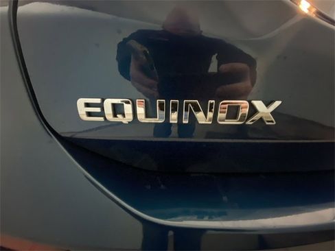 Used 2020 Chevrolet Equinox LT image 12