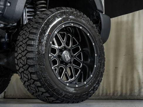 Used 2017 Ford F250 XLT w/ XLT Value Package image 50