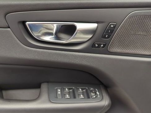 Used 2023 Volvo XC60 B5 Plus w/ Climate Package image 24