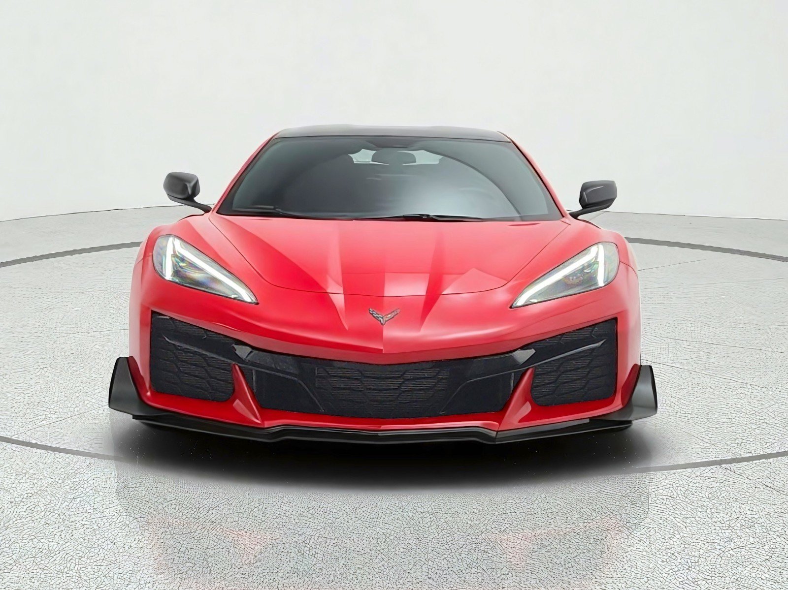 Used 2023 Chevrolet Corvette Z06 RWD image 2