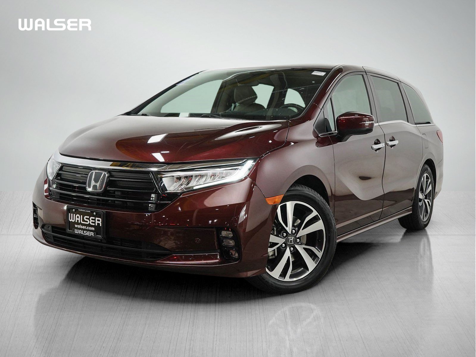 Used 2021 Honda Odyssey Touring image 1