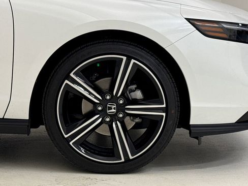 New 2026 Honda Accord SE image 6