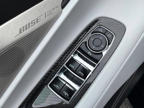 Used 2021 Chevrolet Corvette Stingray Premium Conv w/ Z51 Performance Package RWD image 17