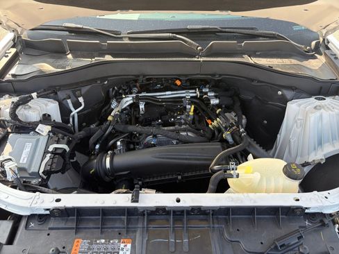 Certified 2025 Ford Explorer Active w/ Active Comfort Package RWD image 24
