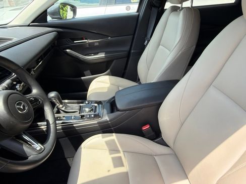 Used 2025 MAZDA CX-30 AWD 2.5 S w/ Preferred Package image 3