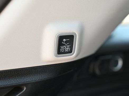 Used 2023 Jeep Grand Cherokee 4WD 4xe image 23