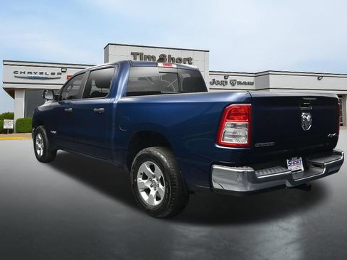 Used 2023 RAM 1500 Big Horn AWD/4WD image 3
