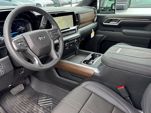 New 2026 Chevrolet Silverado 3500 High Country w/ High Country Premium Package AWD/4WD image 10