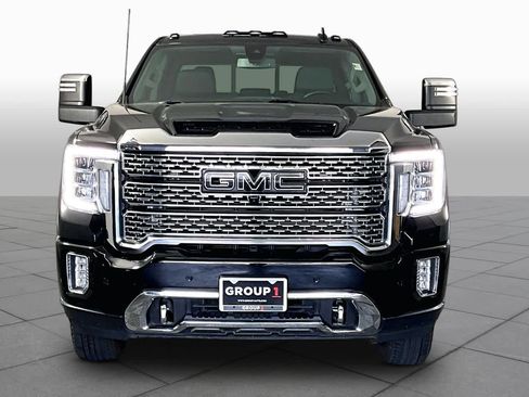 Used 2023 GMC Sierra 3500 Denali AWD/4WD image 4
