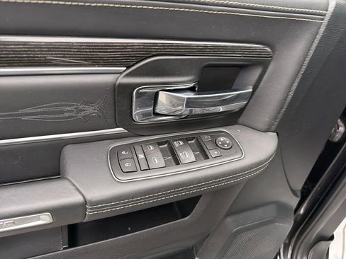 Used 2017 RAM 1500 Limited image 16