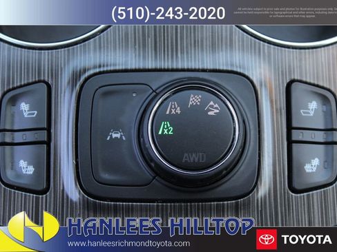 Used 2023 GMC Acadia SLT image 22