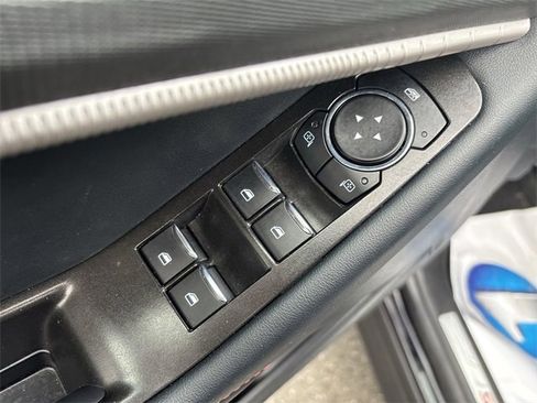 Used 2025 Ford Explorer ST-Line w/ ST-Line Street Pack image 15