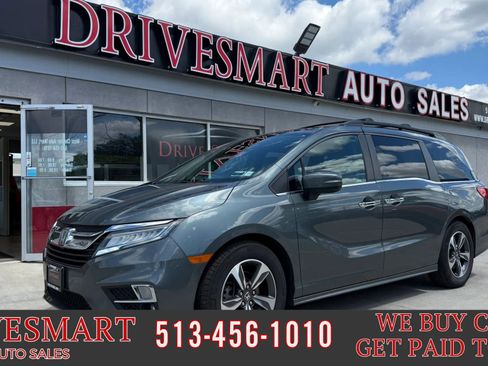 Used 2019 Honda Odyssey Touring image 1