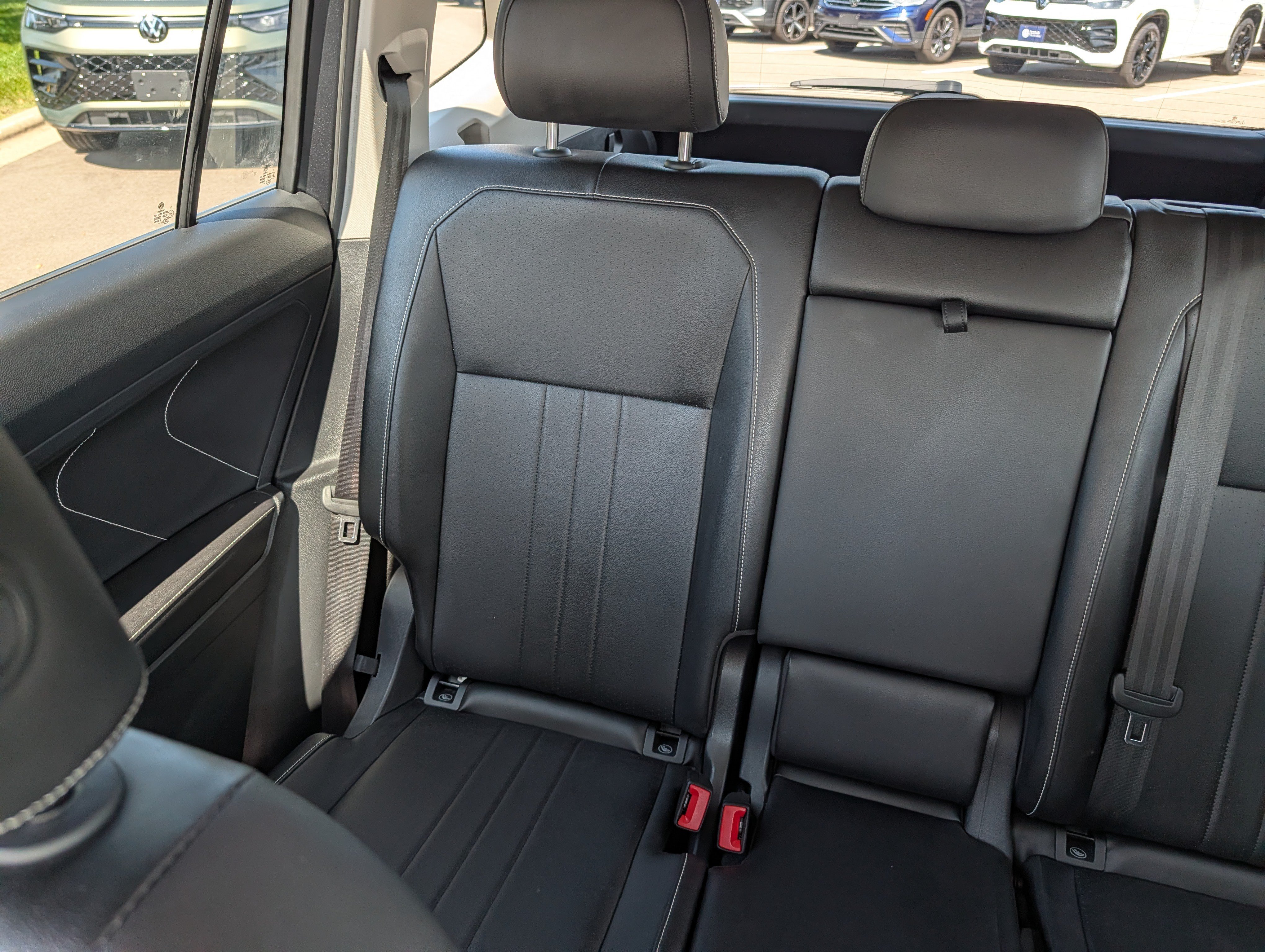 Certified 2024 Volkswagen Tiguan SE AWD/4WD image 12