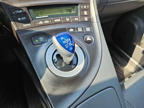 Used 2010 Toyota Prius Three FWD image 24