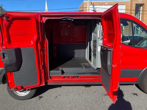 Used 2018 Ford Transit 250 130 Low Roof image 25
