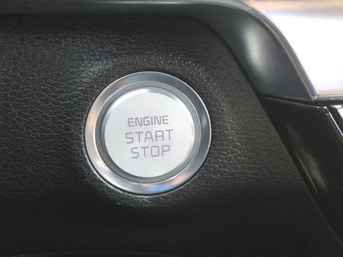 Used 2022 Kia Telluride SX w/ Towing Package FWD image 37