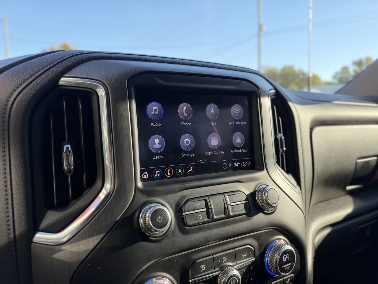 Used 2023 GMC Sierra 3500 Denali w/ Denali Black Diamond Edition AWD/4WD image 24