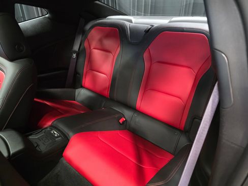 Used 2016 Chevrolet Camaro SS RWD image 31