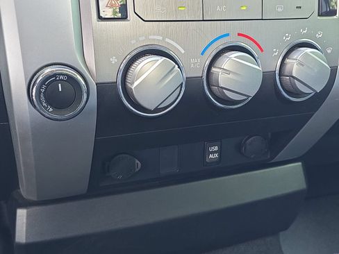 Used 2014 Toyota Tundra SR5 AWD/4WD image 26