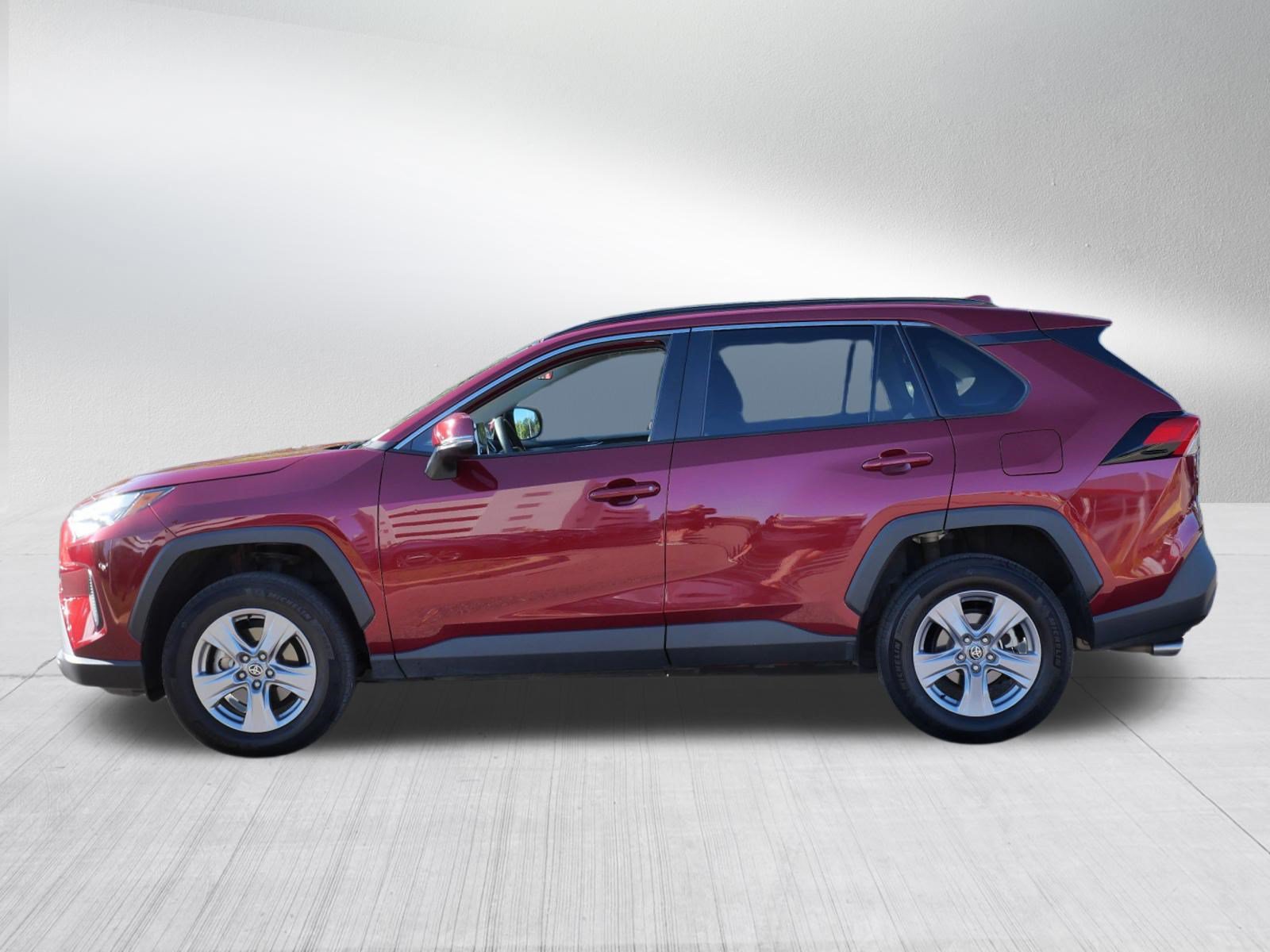 Certified 2025 Toyota RAV4 XLE AWD/4WD image 5