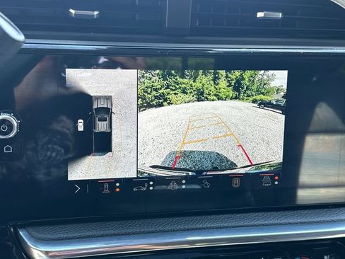 Used 2024 GMC Sierra 2500 Denali w/ Technology Package AWD/4WD image 34
