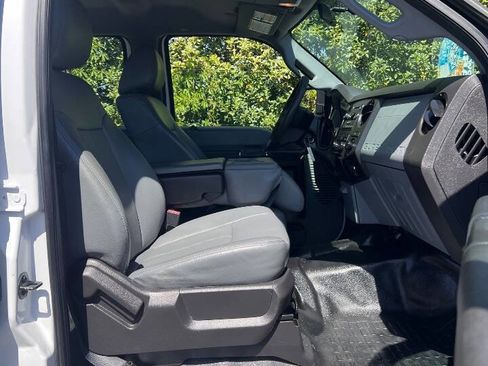 Used 2016 Ford F250 XL w/ Power Equipment Group RWD image 22