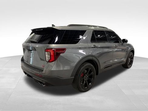 Used 2022 Ford Explorer ST w/ Equipment Group 401A image 7