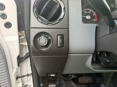 Used 2012 Ford F250 XL w/ PWR Equipment Group AWD/4WD image 37