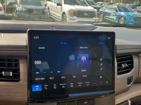 Used 2023 Ford Expedition Max Limited image 26