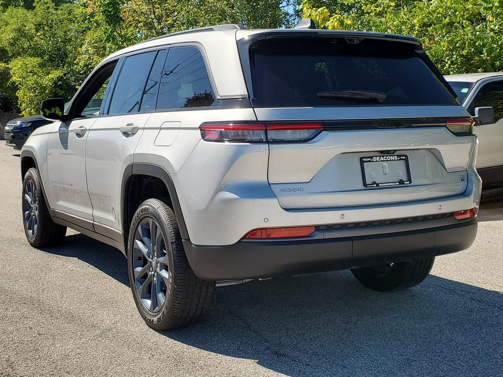 New 2026 Jeep Grand Cherokee Limited AWD/4WD image 4