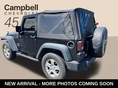 Used 2013 Jeep Wrangler Sport AWD/4WD image 3