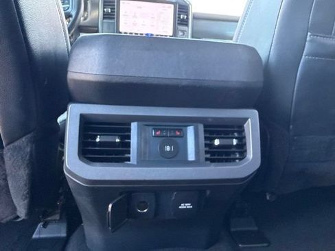 Used 2024 Ford F250 Lariat AWD/4WD image 19
