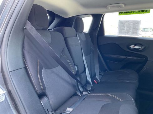 Used 2015 Jeep Cherokee Latitude image 35