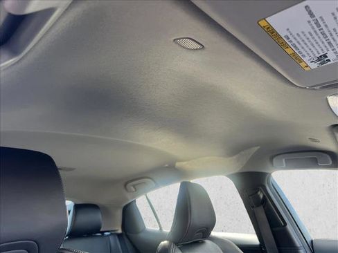 Certified 2025 Toyota Prius XLE image 25