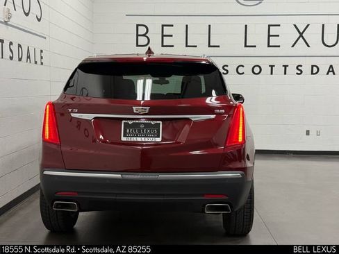 Used 2018 Cadillac XT5 Base image 5