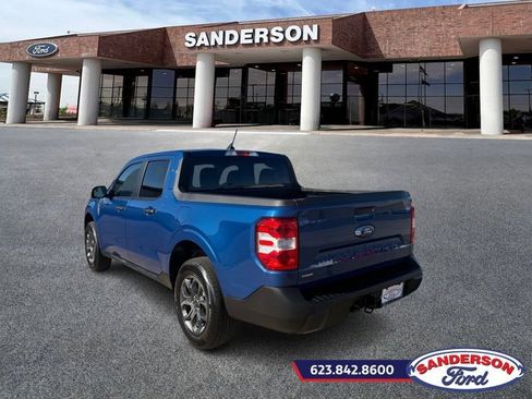 Certified 2024 Ford Maverick XLT w/ XLT Luxury Package image 5