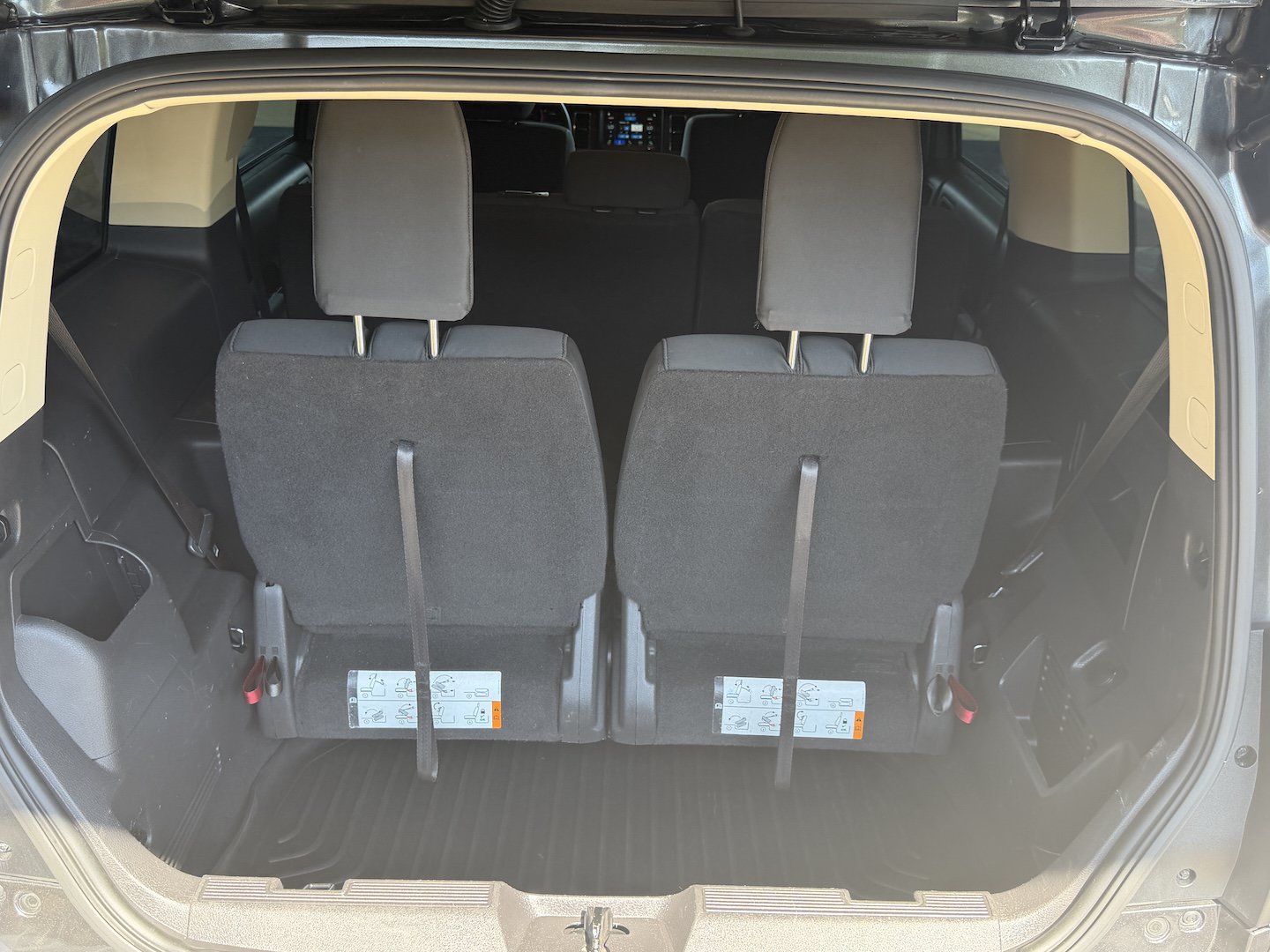 Used 2019 Ford Flex SEL FWD image 33