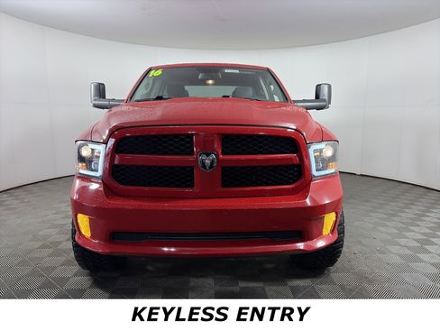 Used 2016 RAM 1500 Express image 2