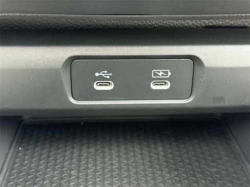 Certified 2025 Honda Accord SE image 35