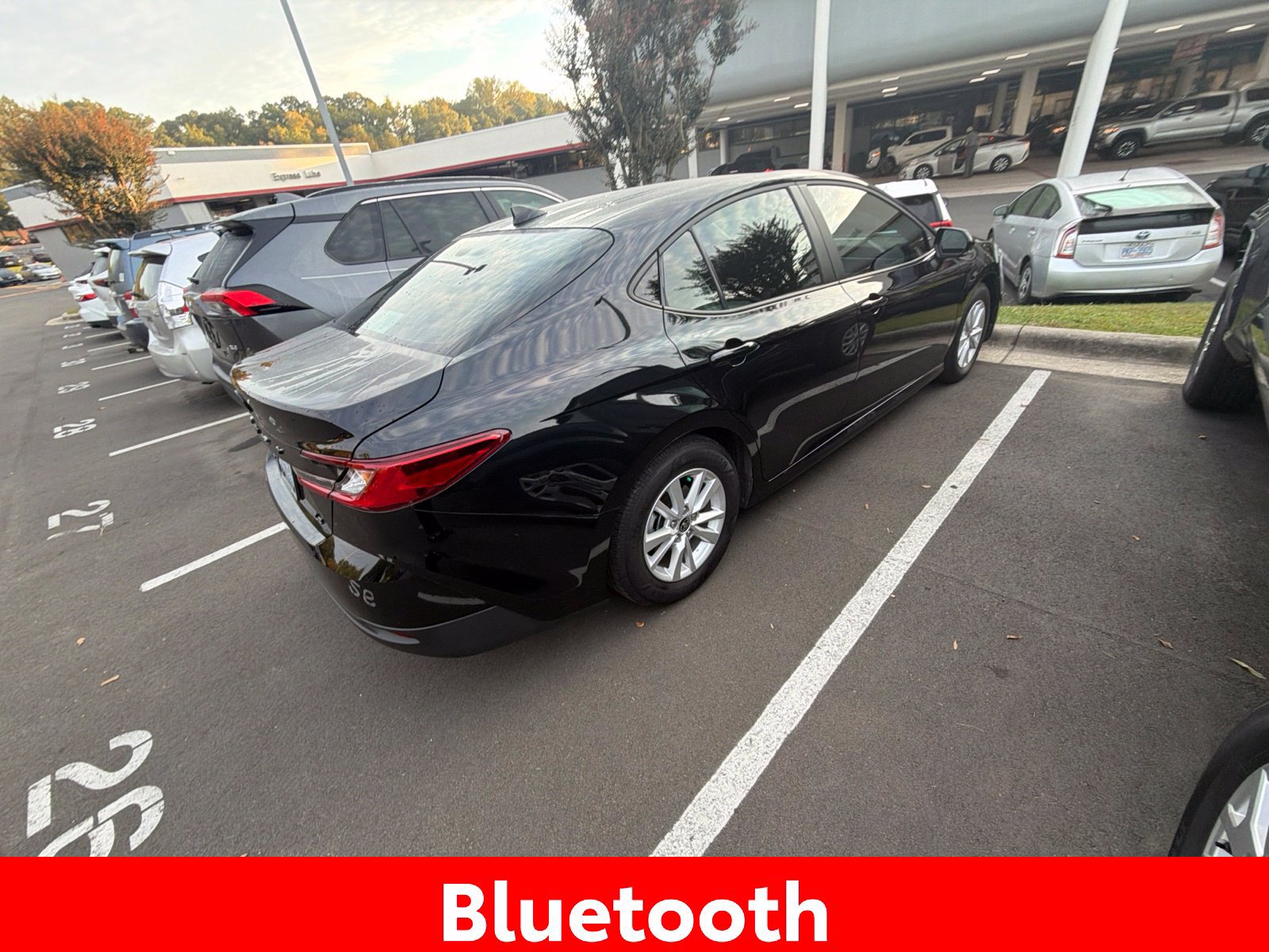 Used 2025 Toyota Camry LE FWD image 11