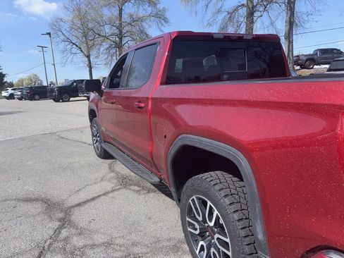 Used 2024 GMC Sierra 1500 AT4 w/ Technology Package image 10