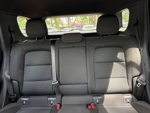 Used 2025 Chevrolet Equinox LT AWD/4WD image 36