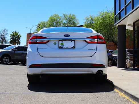 Used 2018 Ford Fusion S FWD image 12