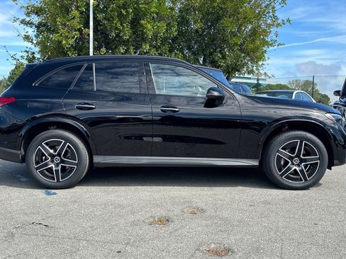 Certified 2024 Mercedes-Benz GLC 300 image 8