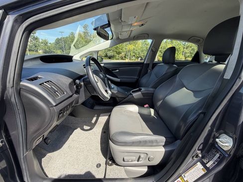 Used 2012 Toyota Prius Prime Advanced FWD image 17