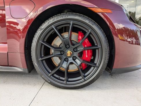 Used 2022 Porsche Taycan GTS AWD/4WD image 30