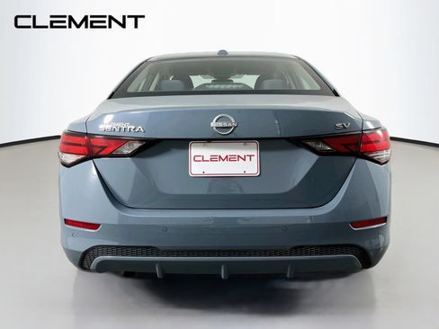 Used 2024 Nissan Sentra SV FWD image 7